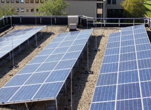 In deze 3 stappen zijn je zonnepanelen helemaal tegen brand verzekerd