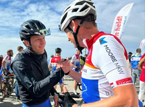 Team ‘Samen Vooruit’ van Bovemij beklimt Mont Ventoux en zamelt €40.000 in voor kankeronderzoek 