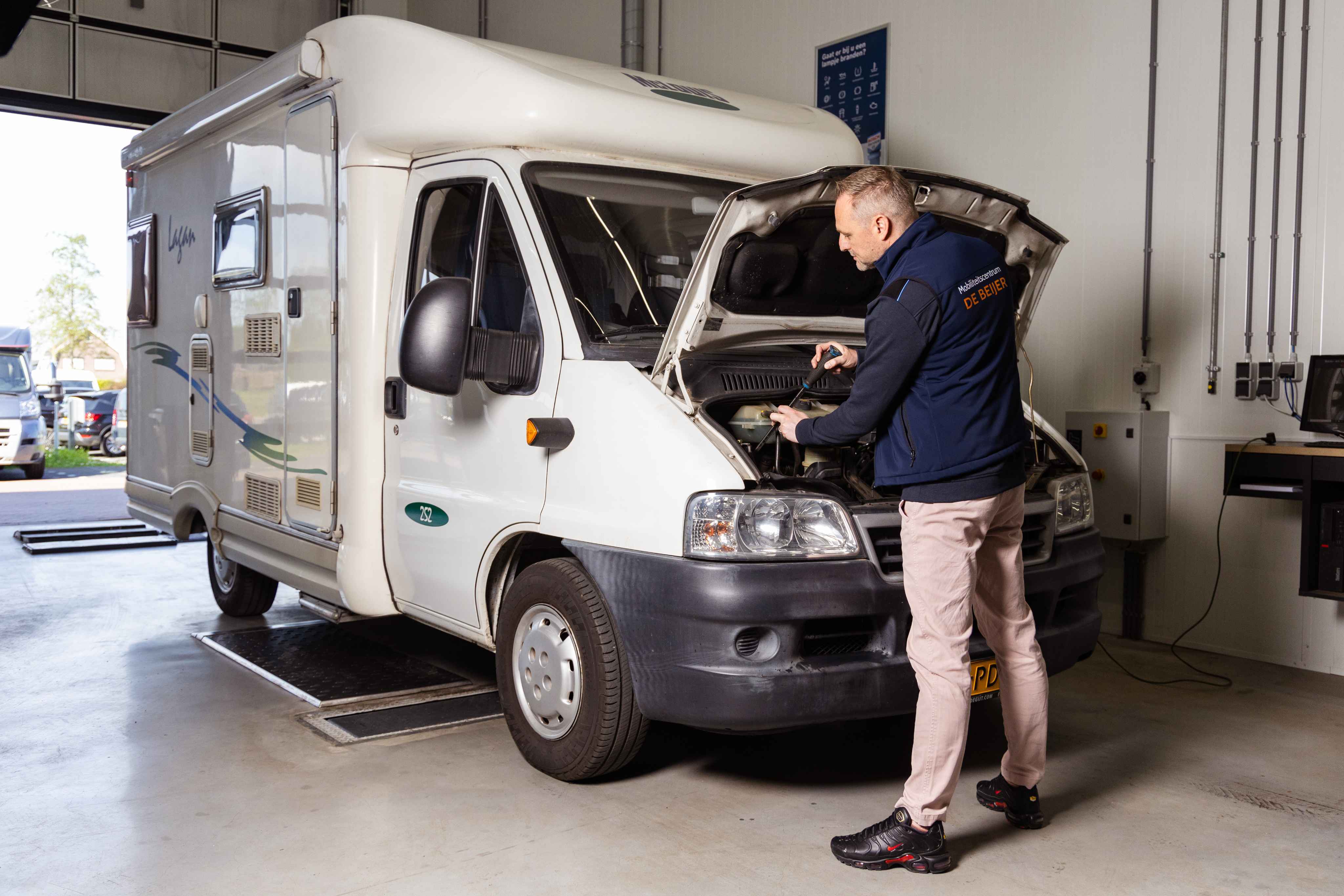 Reparatie camper